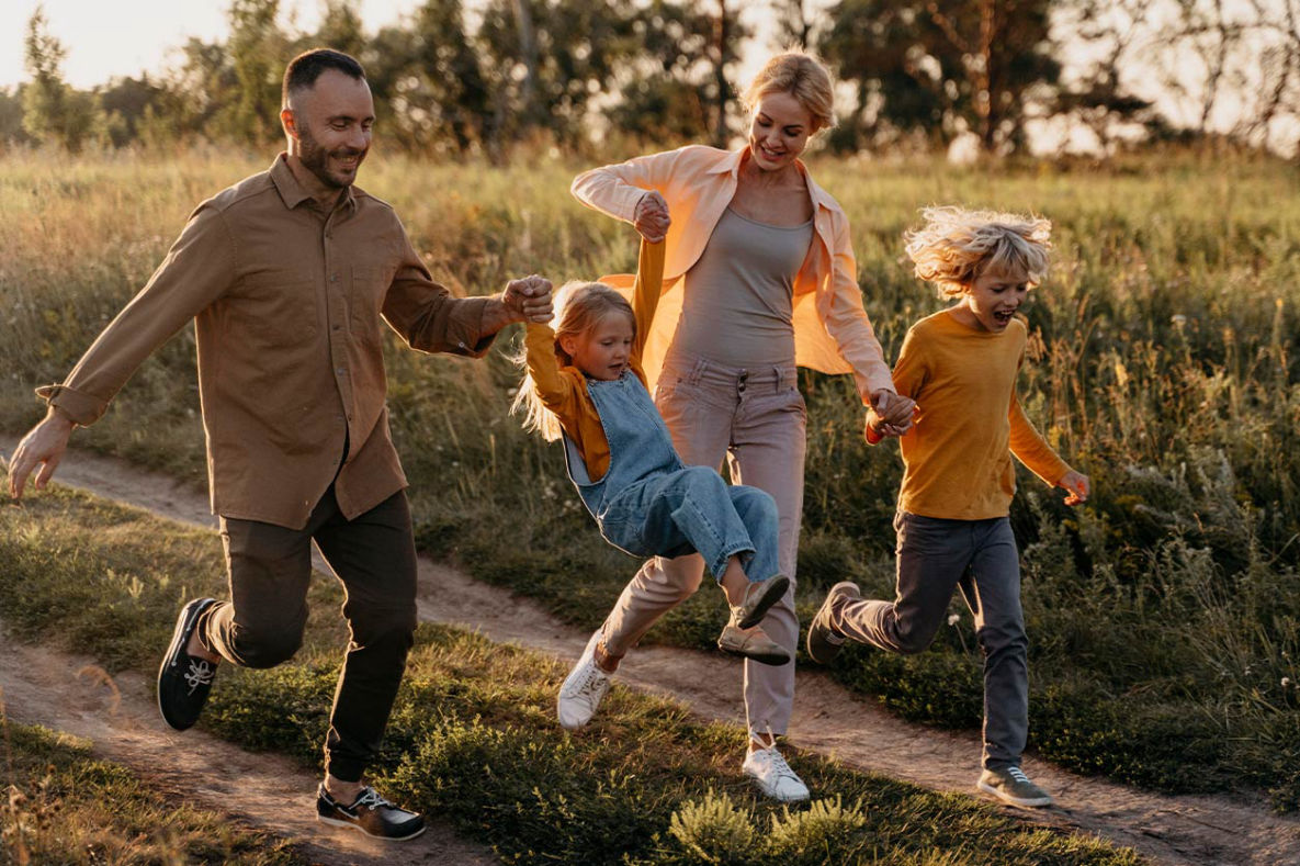 Zusatzversicherung für Privatpersonen - Krankentaggeldversicherung sichert das Einkommen bei längerer Krankheit